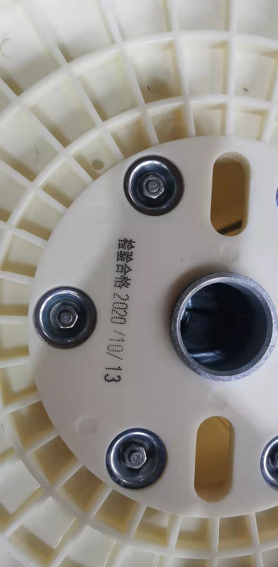 干货指南 如何挑到靠谱的纸线盘定制工厂？音视频线行业必看